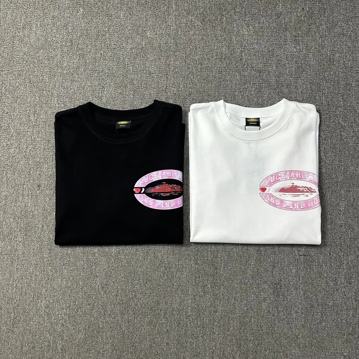 Design CRTZ Peace Inna World Graphic Print White T-Shirt T-Shirts - 7