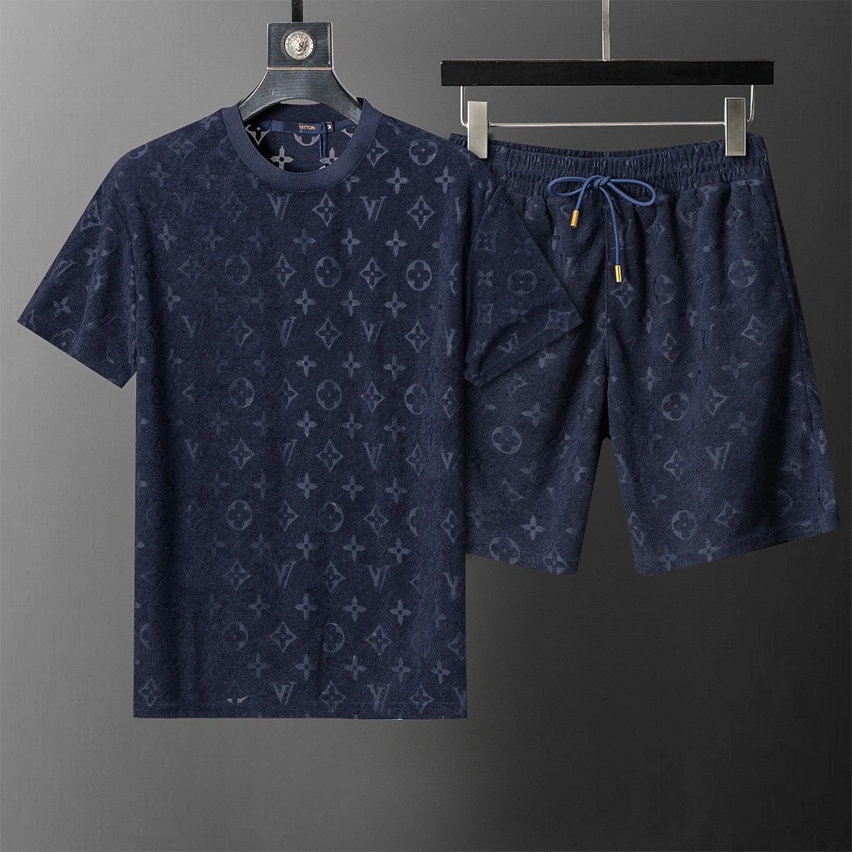 Louis Vuitton Matching Sets Short-Sleeve T-Shirt and Shorts Set — 6635 Royal blue
