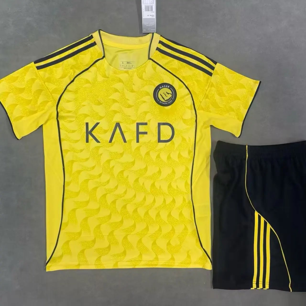 Flamengo Home Jersey and Shorts Set Red Black White - 30