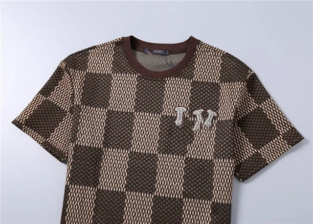 Louis Vuitton Matching Sets Short-Sleeve T-Shirt and Shorts Set product detail image 2