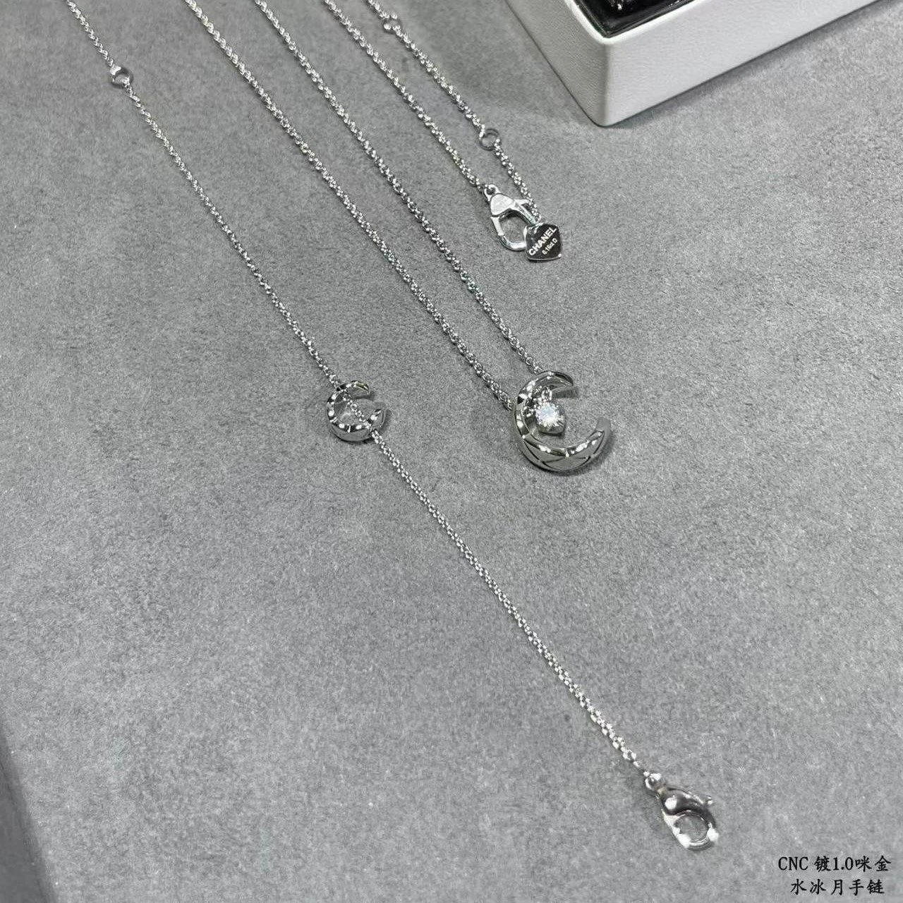 Design Gold-Tone Crescent Moon Necklace Set with Earrings and Pendant Jewelry - 10