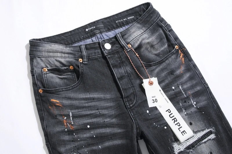Amiri Distressed Slim Fit Light Wash Jeans - 34