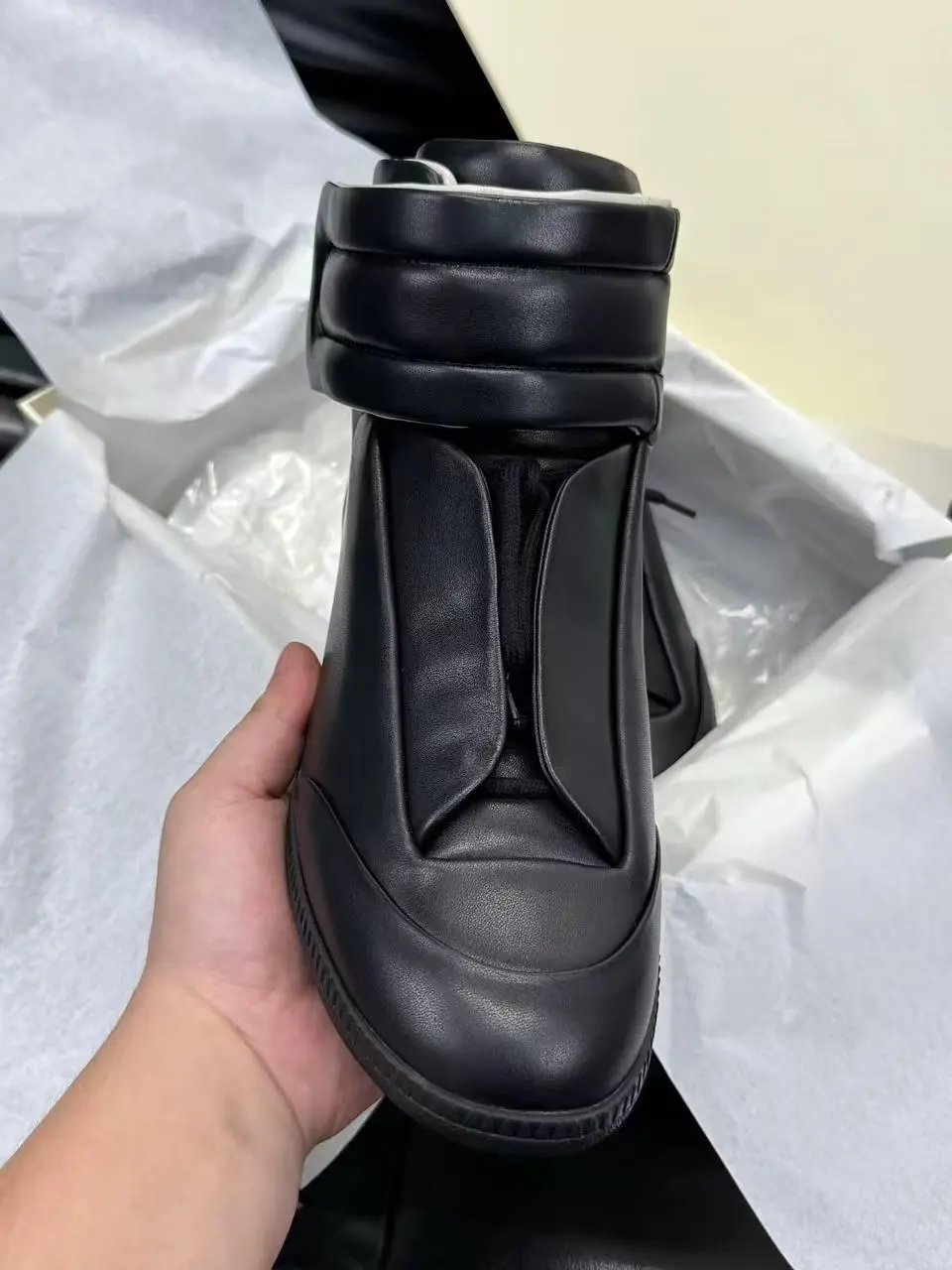 Design White Chunky Sole Slip-On Boot - 9