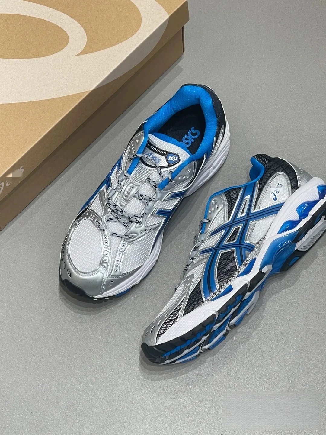Asics Gel-Nimbus 14 Silver Beige Running Shoes - 5