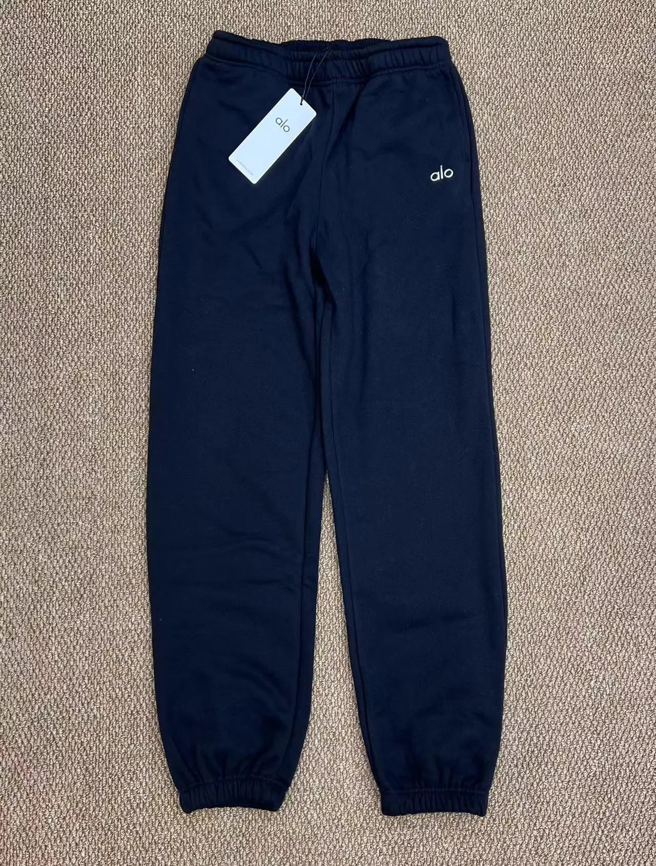 Alo Yoga Essential Crewneck Sweatshirt and Jogger Set Sky Blue - 7