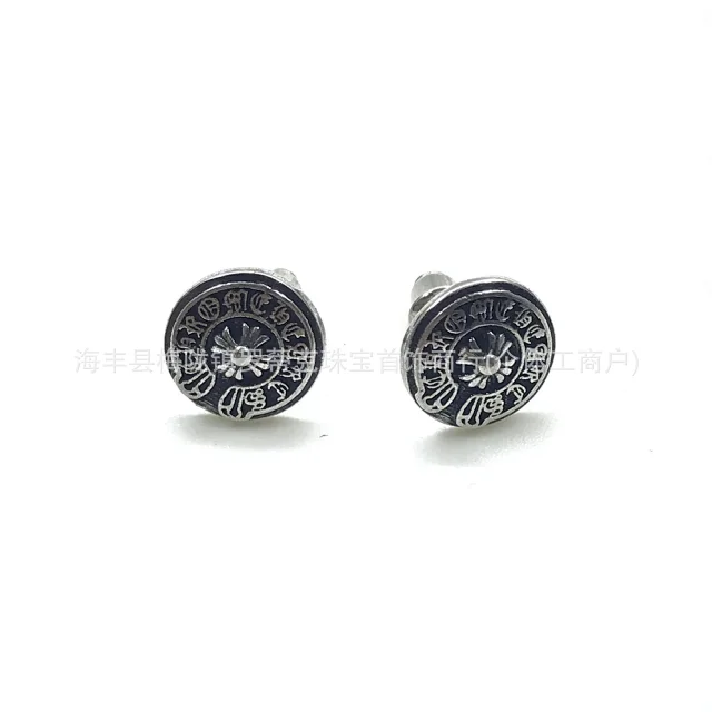 Unbranded Jewelry Vintage Gothic Earrings product detail image 4