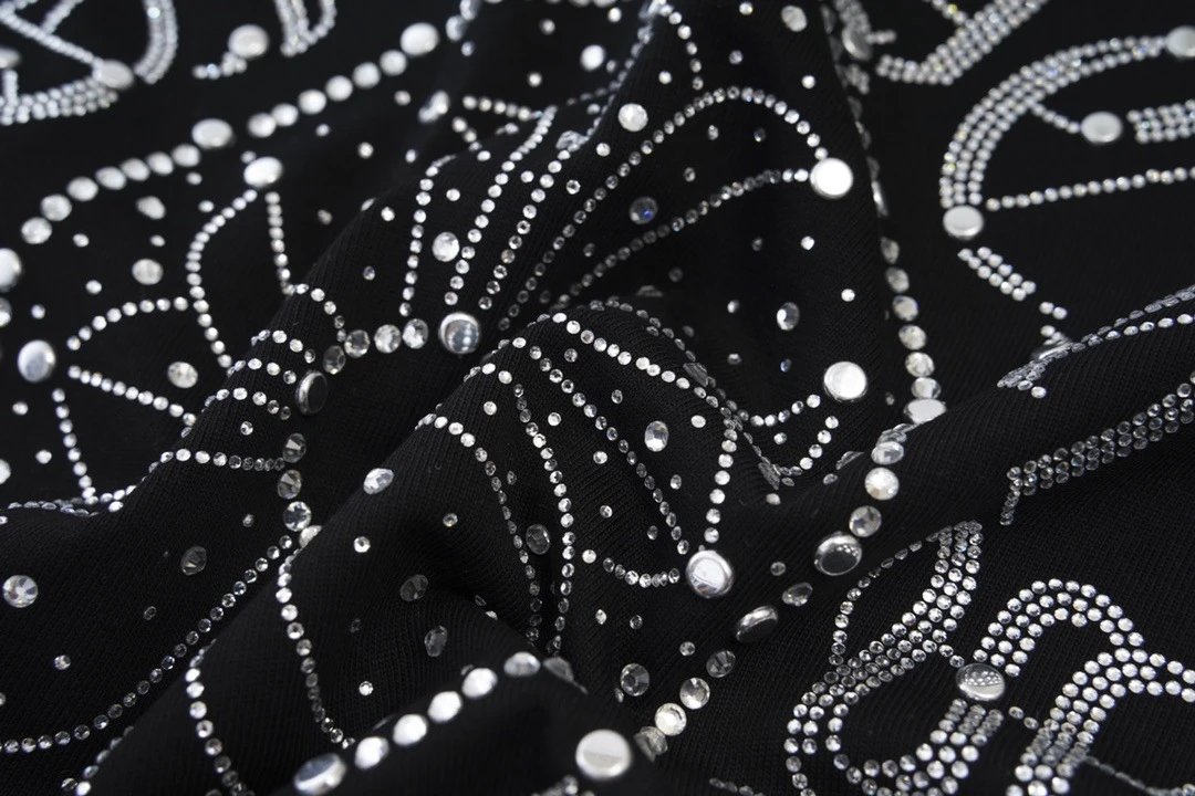 Design Crystal Embellished Splatter Print T-Shirt Black - 20
