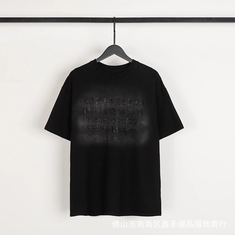 Design Minimalist Pocket Detail White T-Shirt - 48