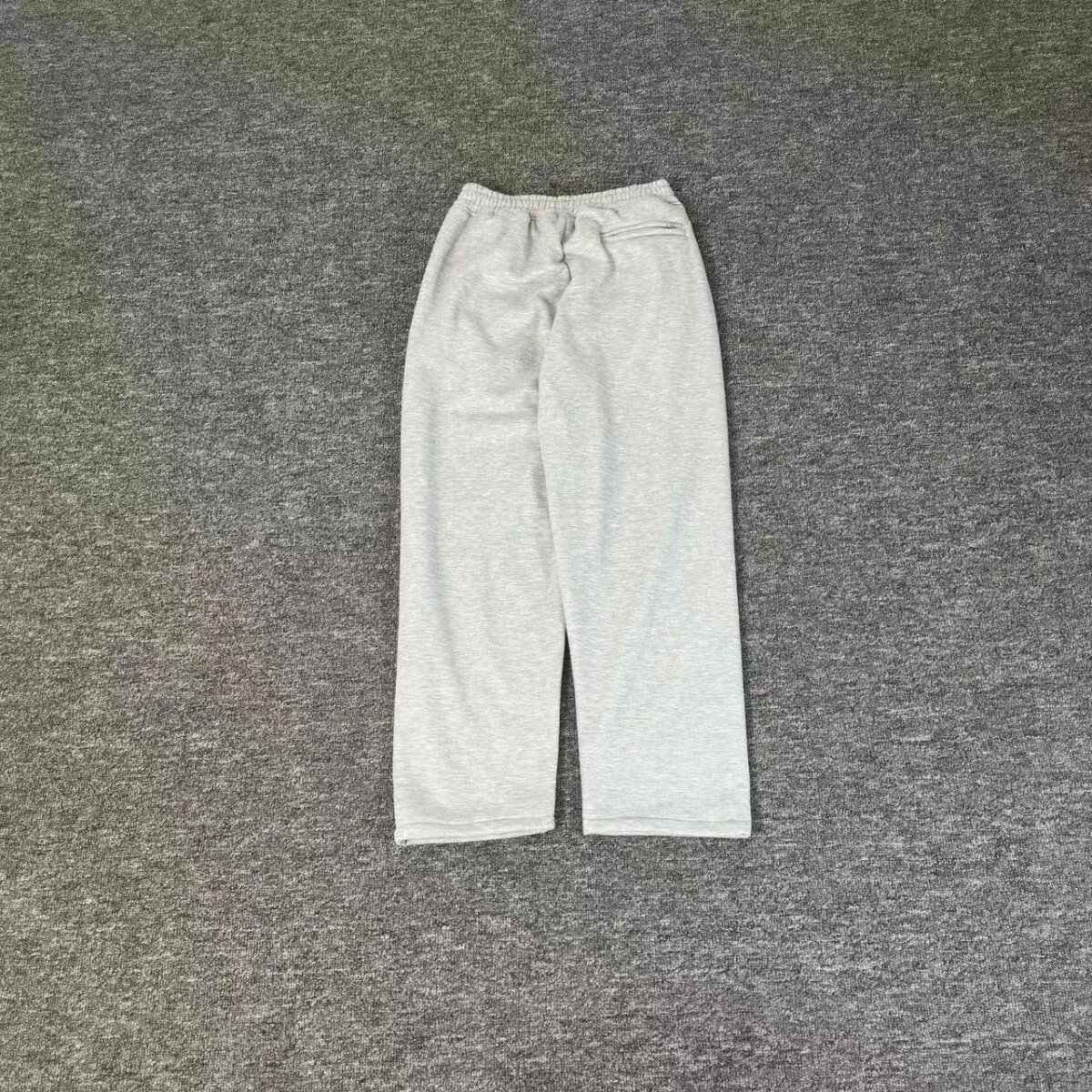 Burberry Logo-Embroidered Heather Gray Sweatpants - 18