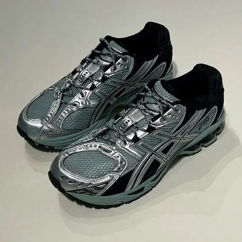 Asics Gel-Kayano Sil