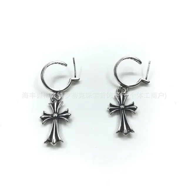 Unbranded Jewelry Vintage Gothic Earrings product detail image 7