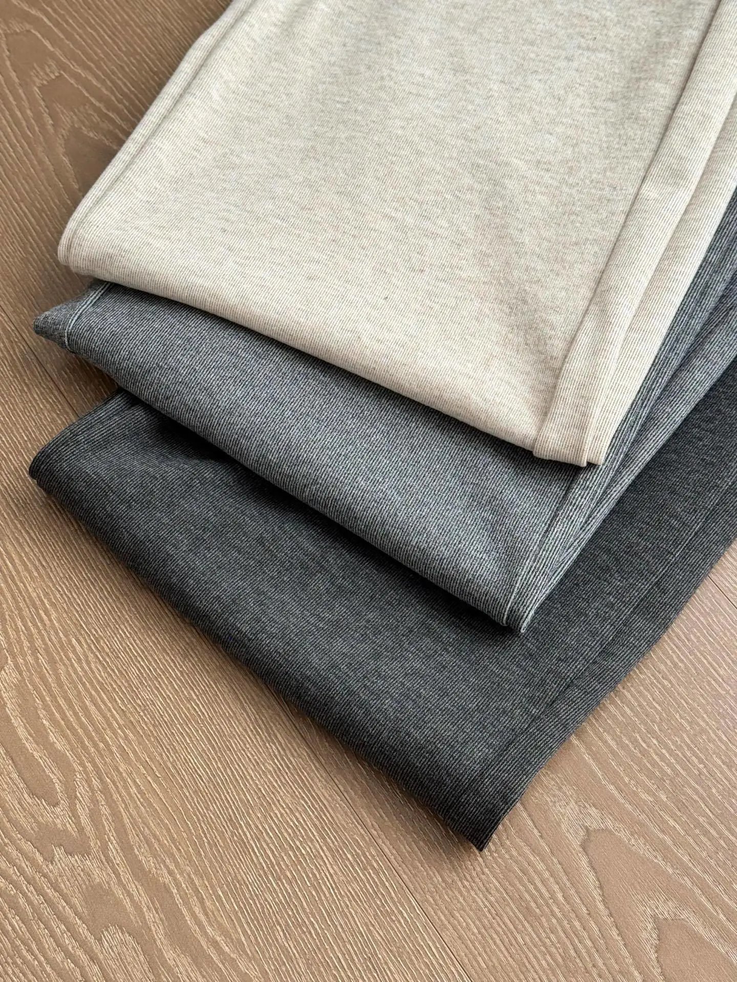 Alo Wide-Leg Sweatpants Gray - 12