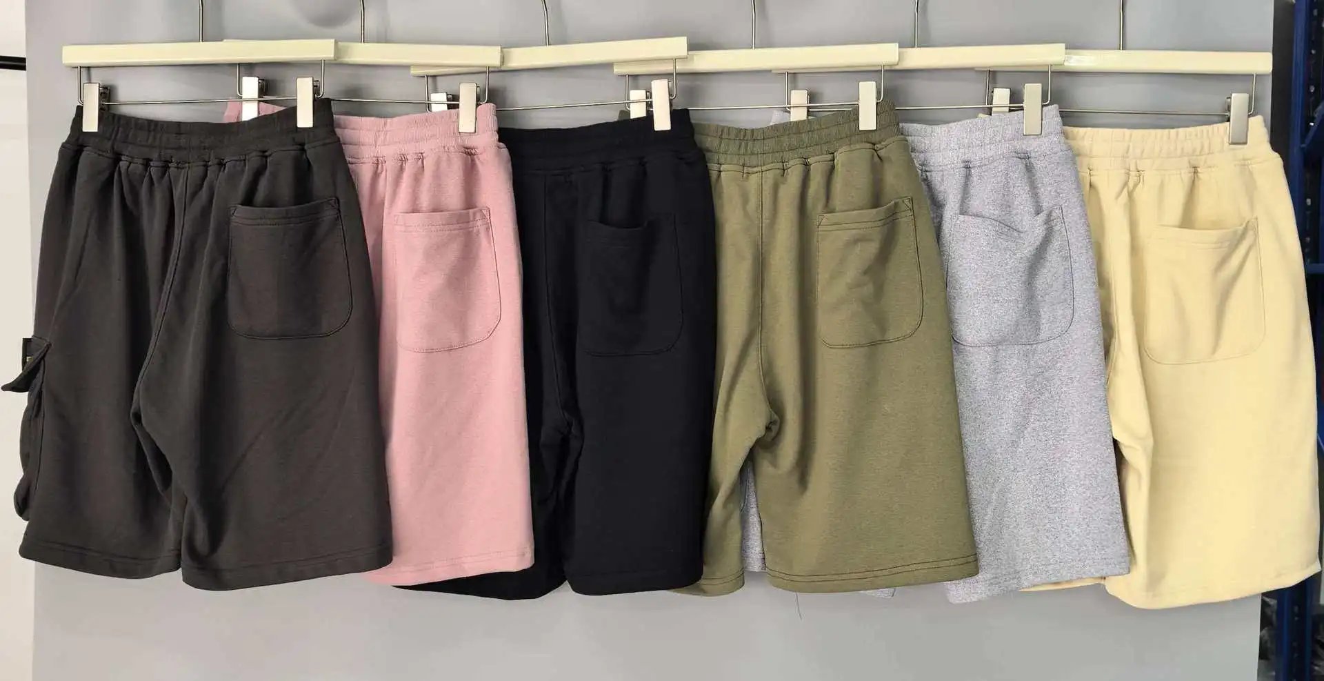 Stone Island Cargo Shorts Black - 4