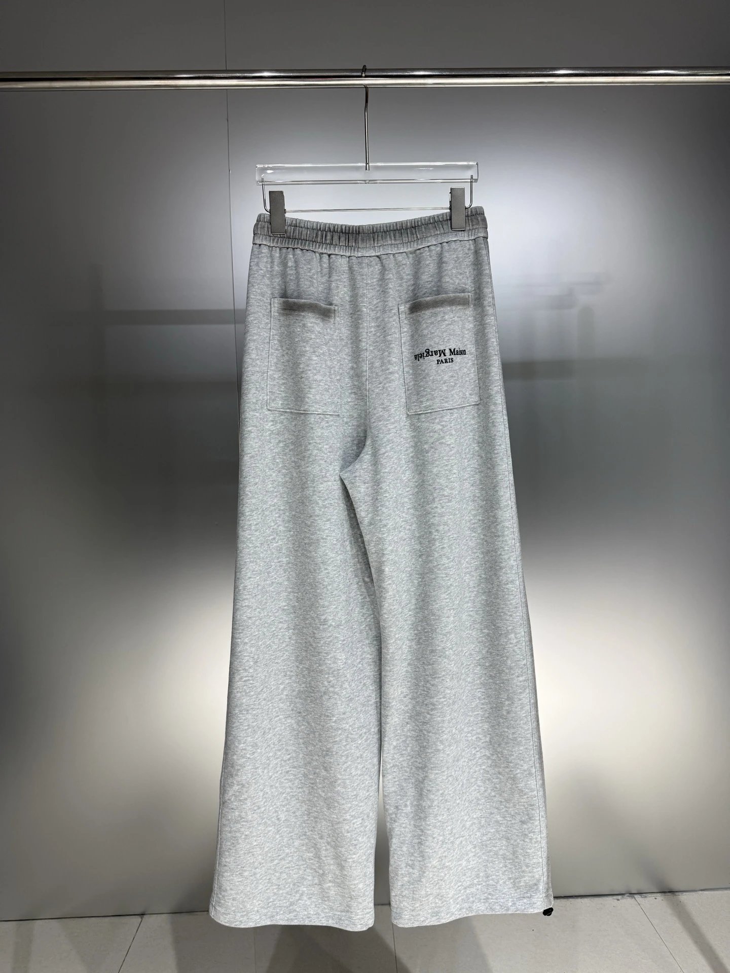 Maison Margiela Tabi Sweatpants Gray - 11