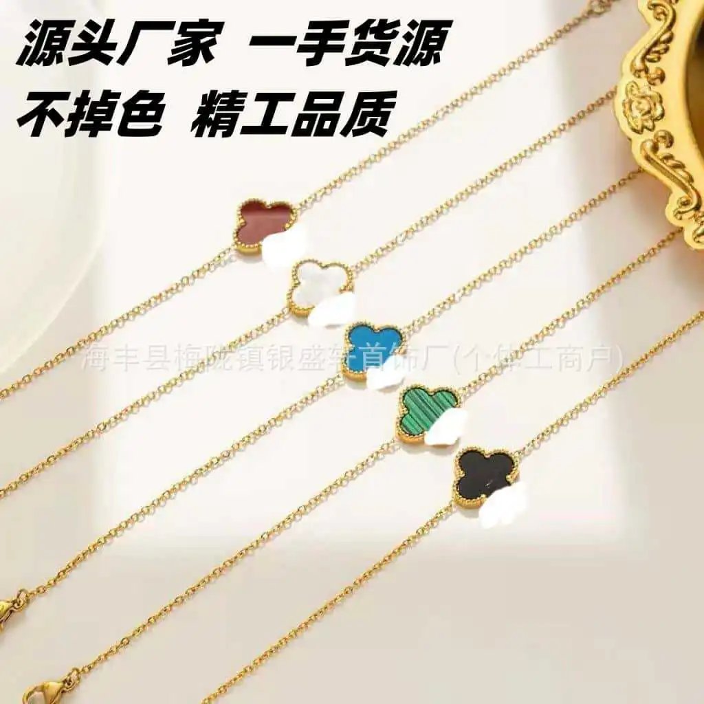 Gold Chain Heart Pen