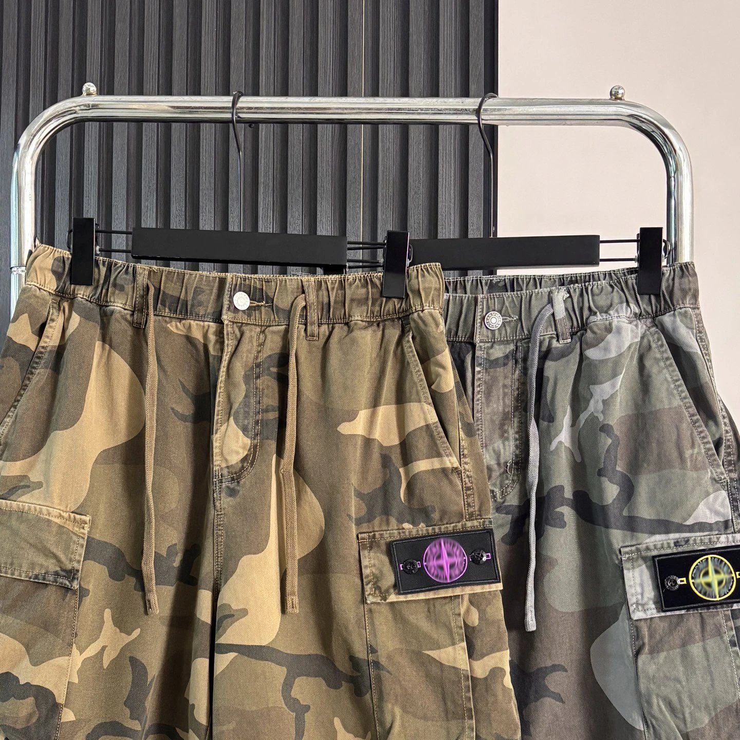 Stone Island Camo Cargo Shorts Army Green - 8