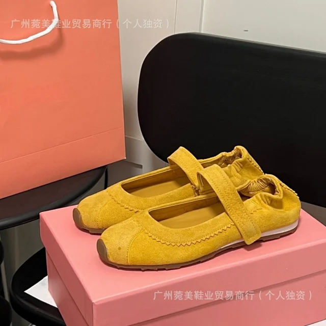 Unbranded Casual Shoes Mary Jane ballet flats with hook-and-loop strap and gathered heel product detail image 5