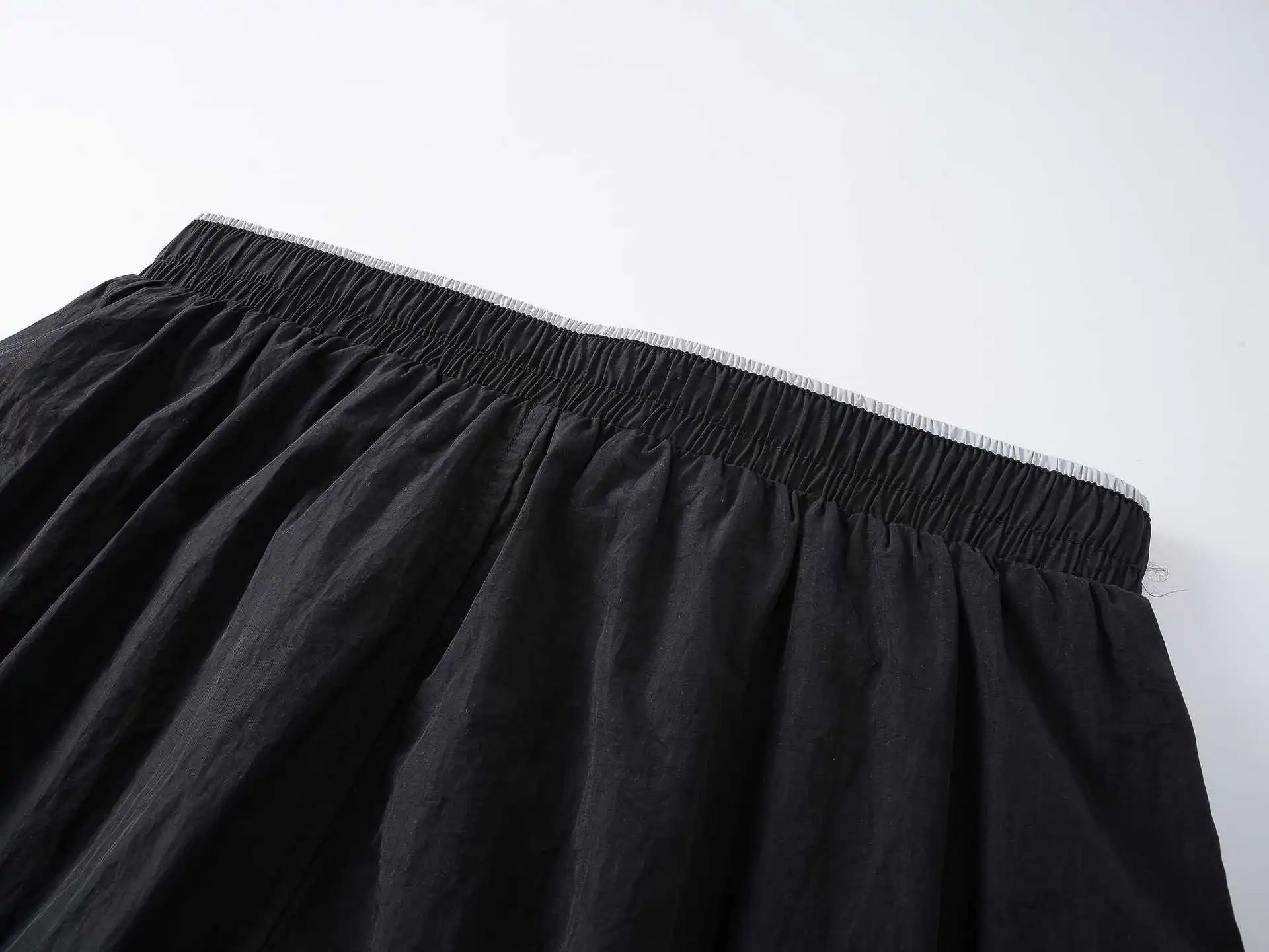 C.P. Company Cargo Shorts Gray - 12
