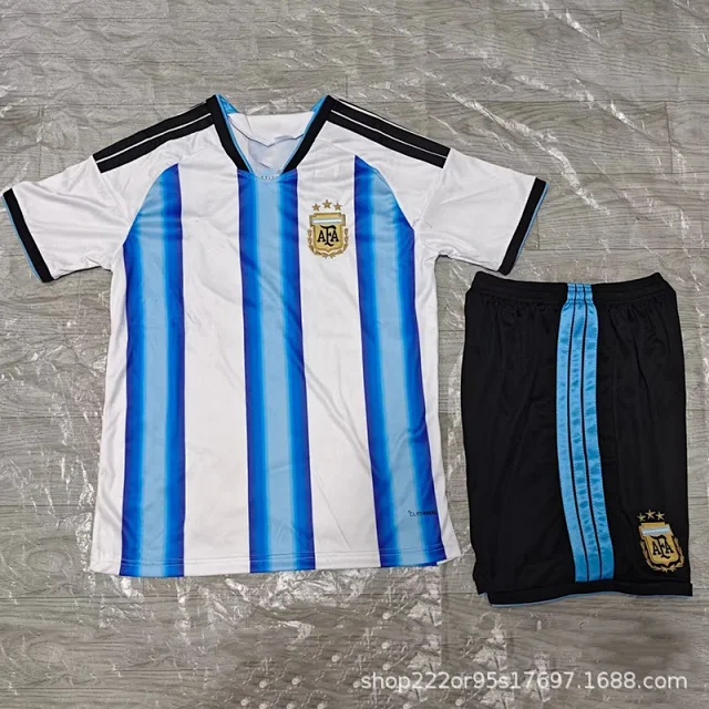 FC Barcelona Football Jerseys Children's jersey and shorts set product detail image 6