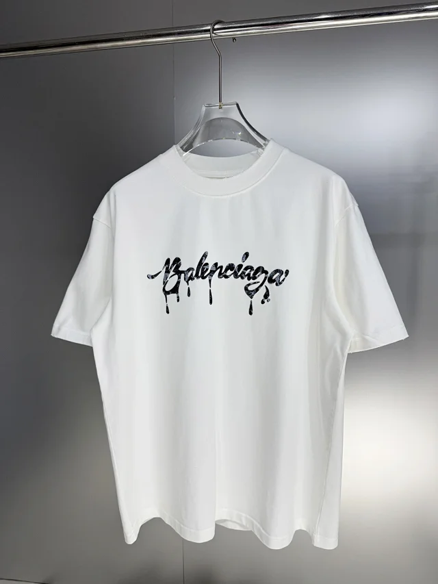 Balenciaga Multiple graphic T-shirt designs product detail image 10