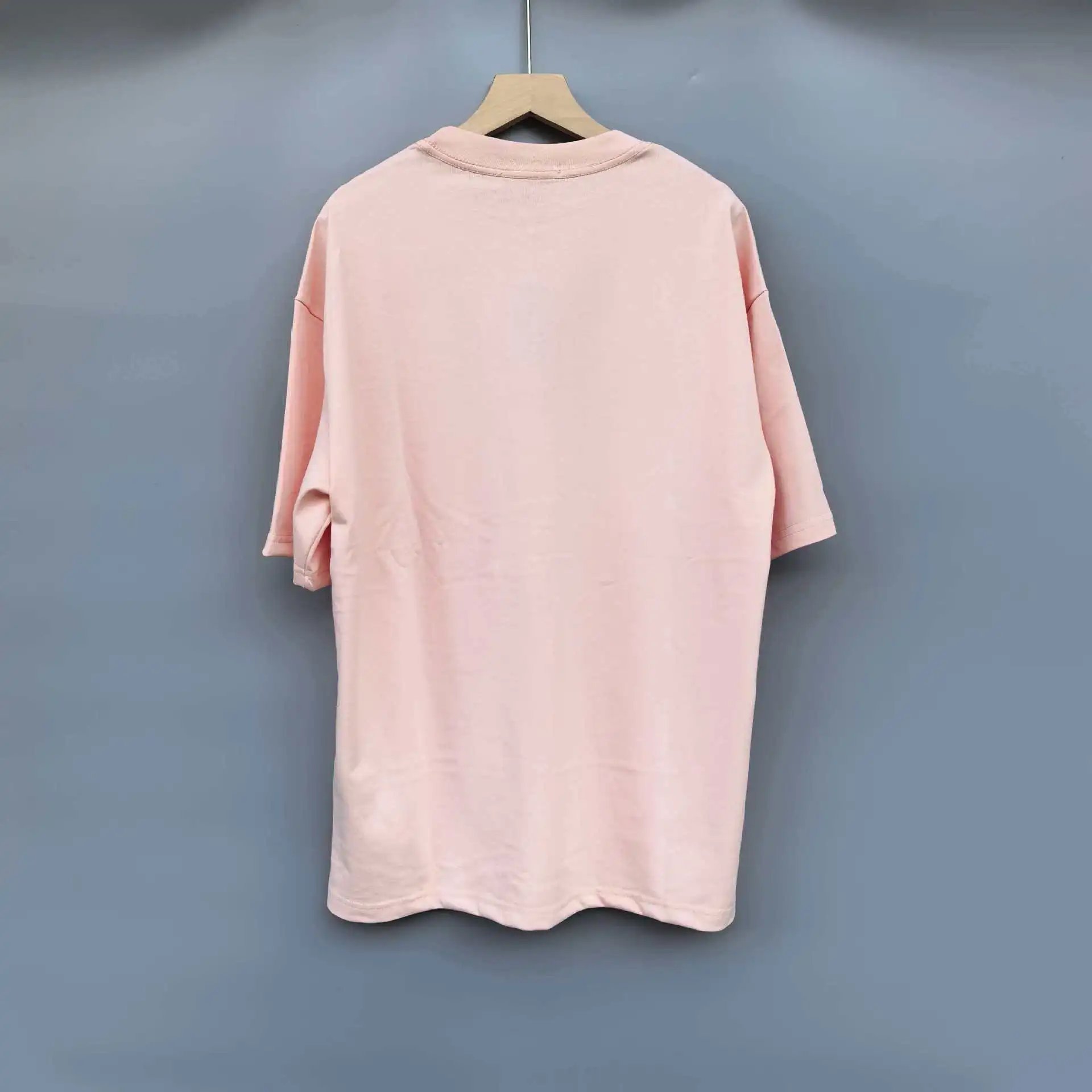 Design Minimalist Patch T-Shirt Dusty Pink T-Shirt - 18
