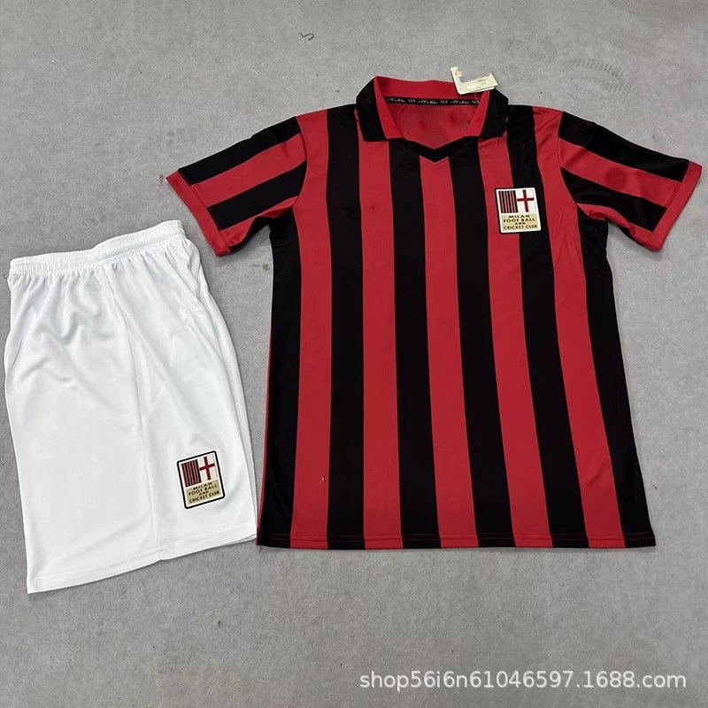 Design Feyenoord FC Home Kit Red White Black Jersey and Shorts Jersey - 7