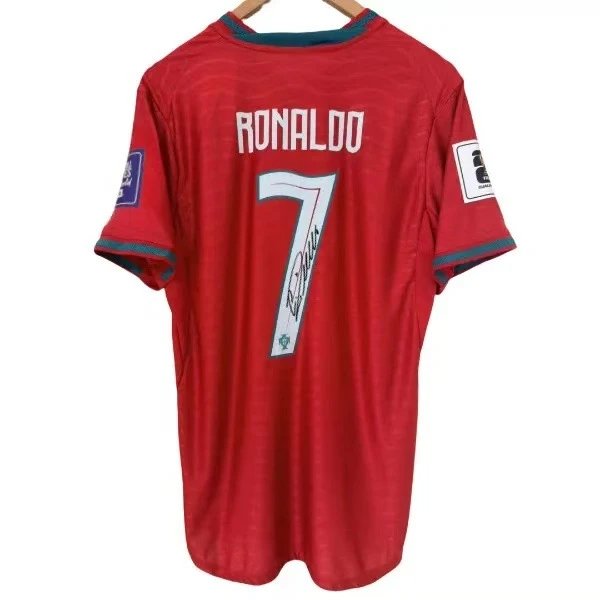 Unbranded Football Jerseys Signed Player Name and Number — Signature-Portugal 7-C Luo-2526