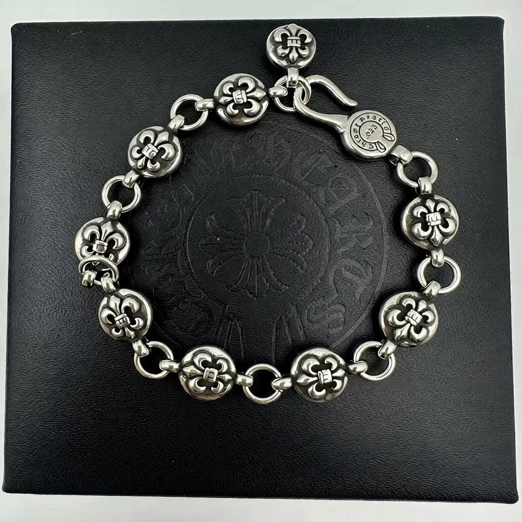 Scout Flower Bracelet (Adjustable)