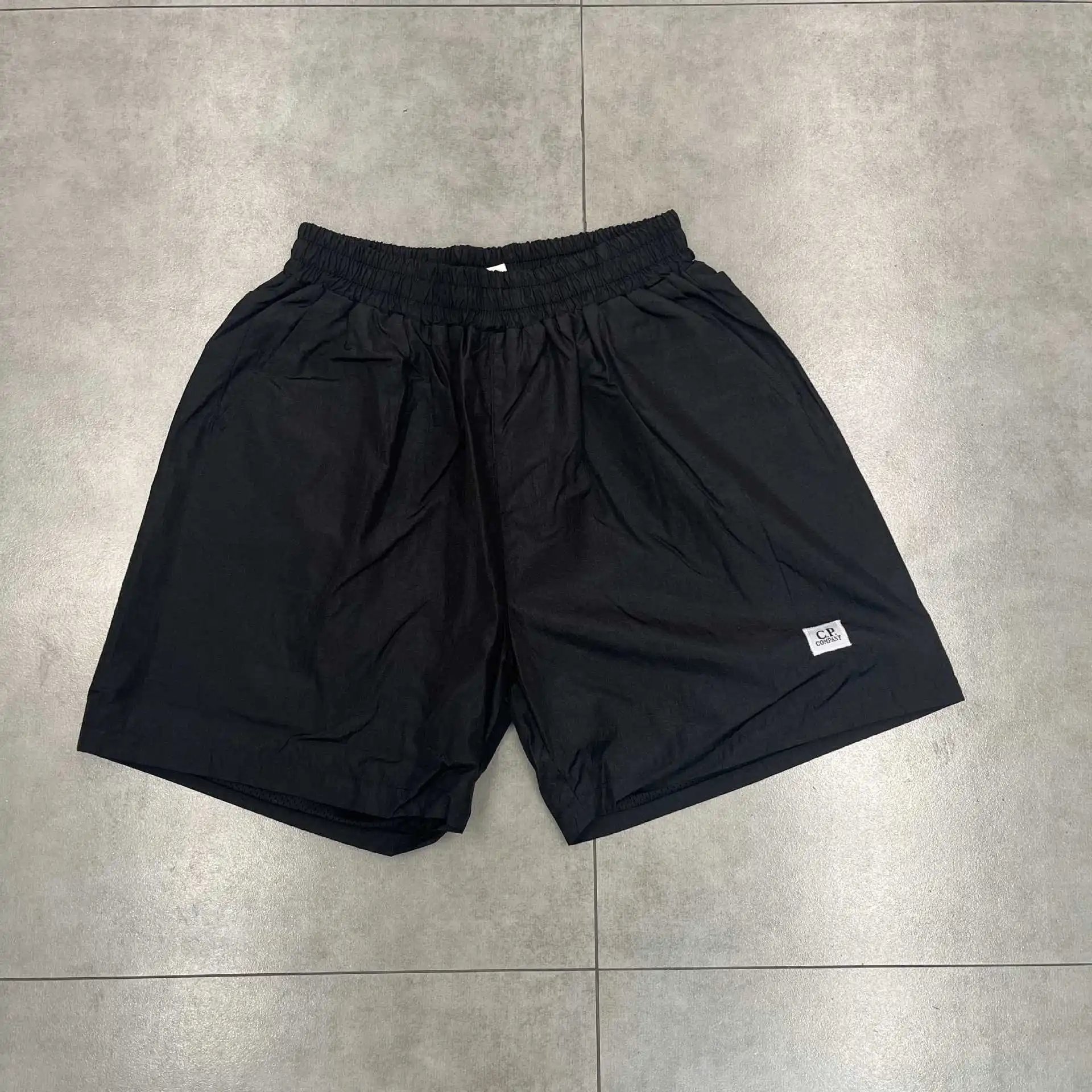 C.P. Company Goggle Shorts Army Green Shorts - 4