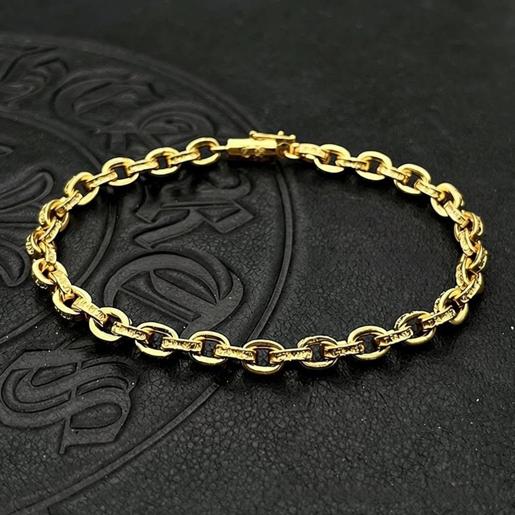 Gold thin letter bracelet
