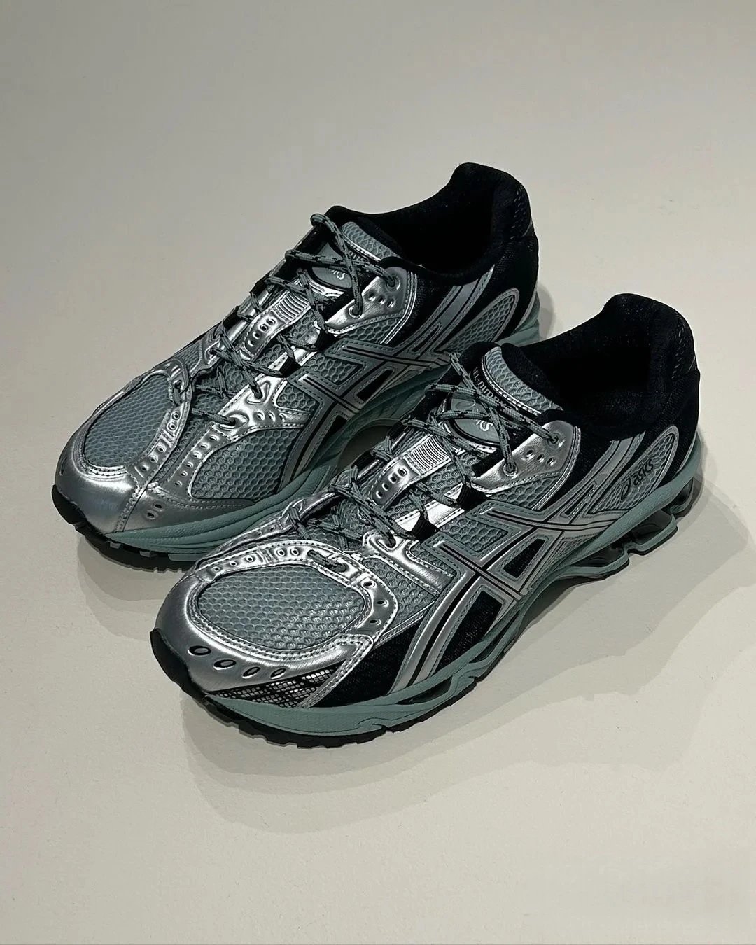 Asics Gel-Nimbus 14 Silver Beige Running Shoes - 11