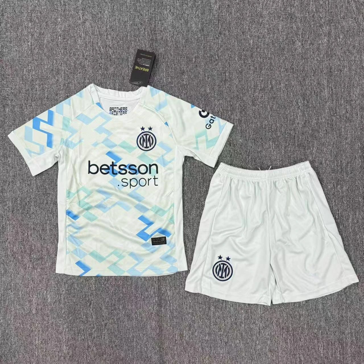 Design Newcastle United 2023-24 Third Kit Green / White Jersey and Shorts Set Sets - 28