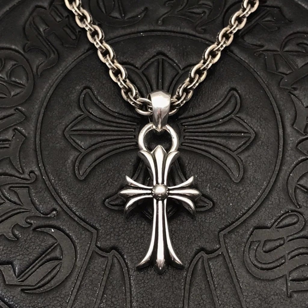 Large Cross Letter Chain