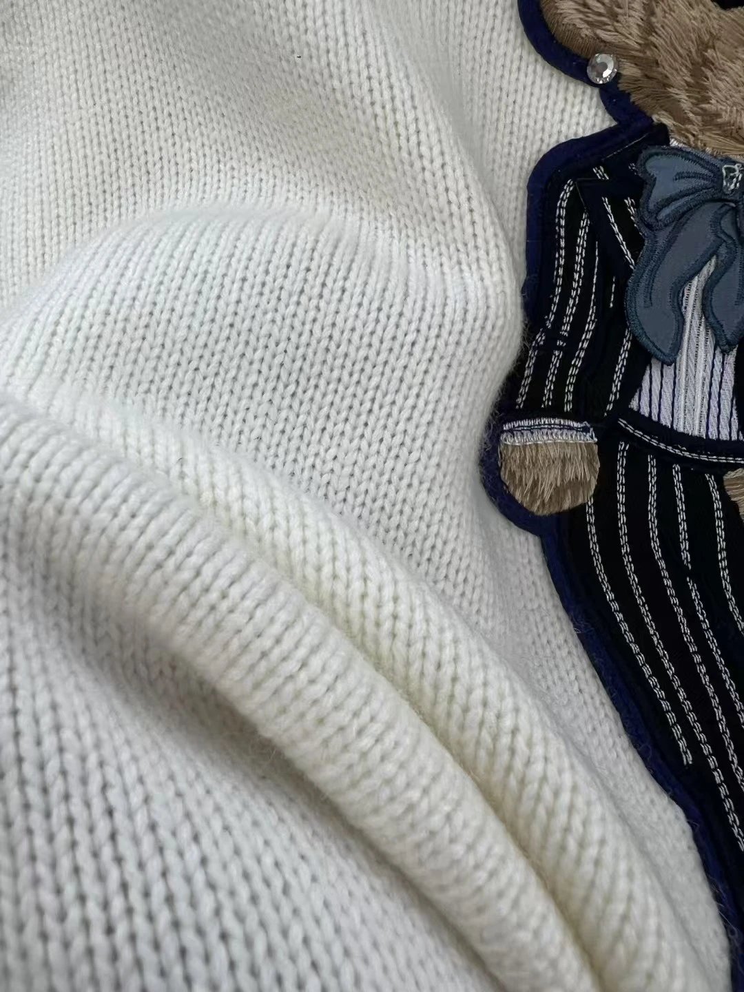 Polo Ralph Lauren Bear Embroidered Cream Sweater - 9