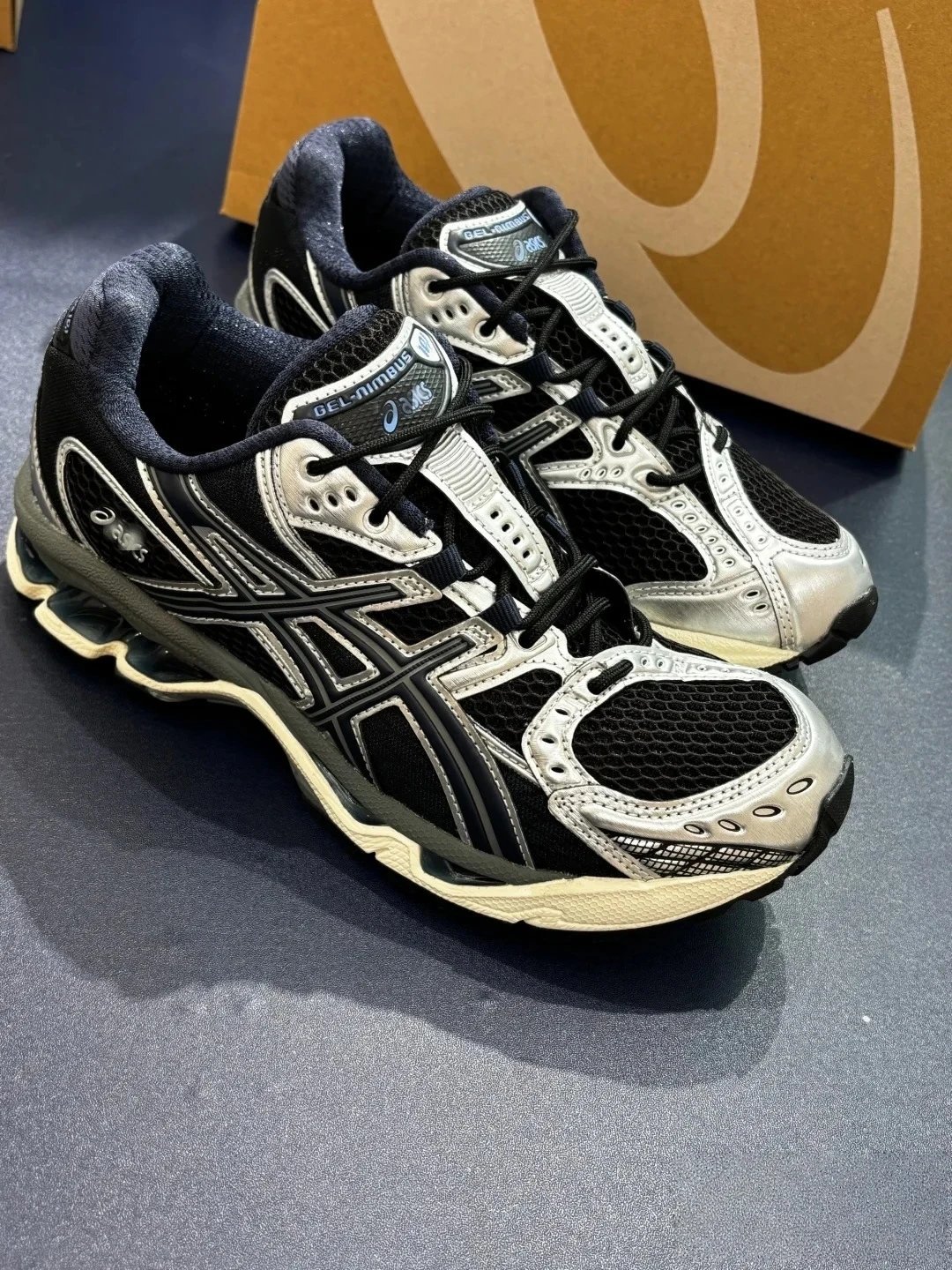 Asics Gel-Nimbus 14 Silver Beige Running Shoes - 10