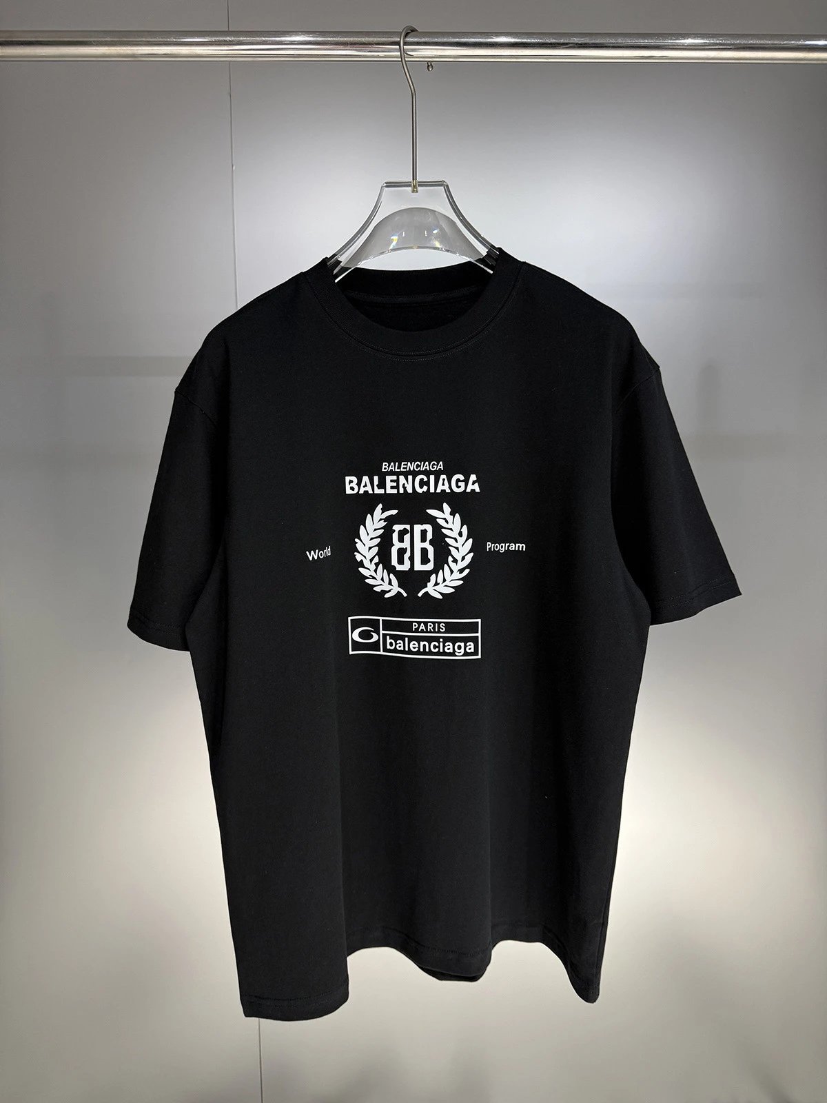 Lululemon Logo Tee White T-Shirt - 24