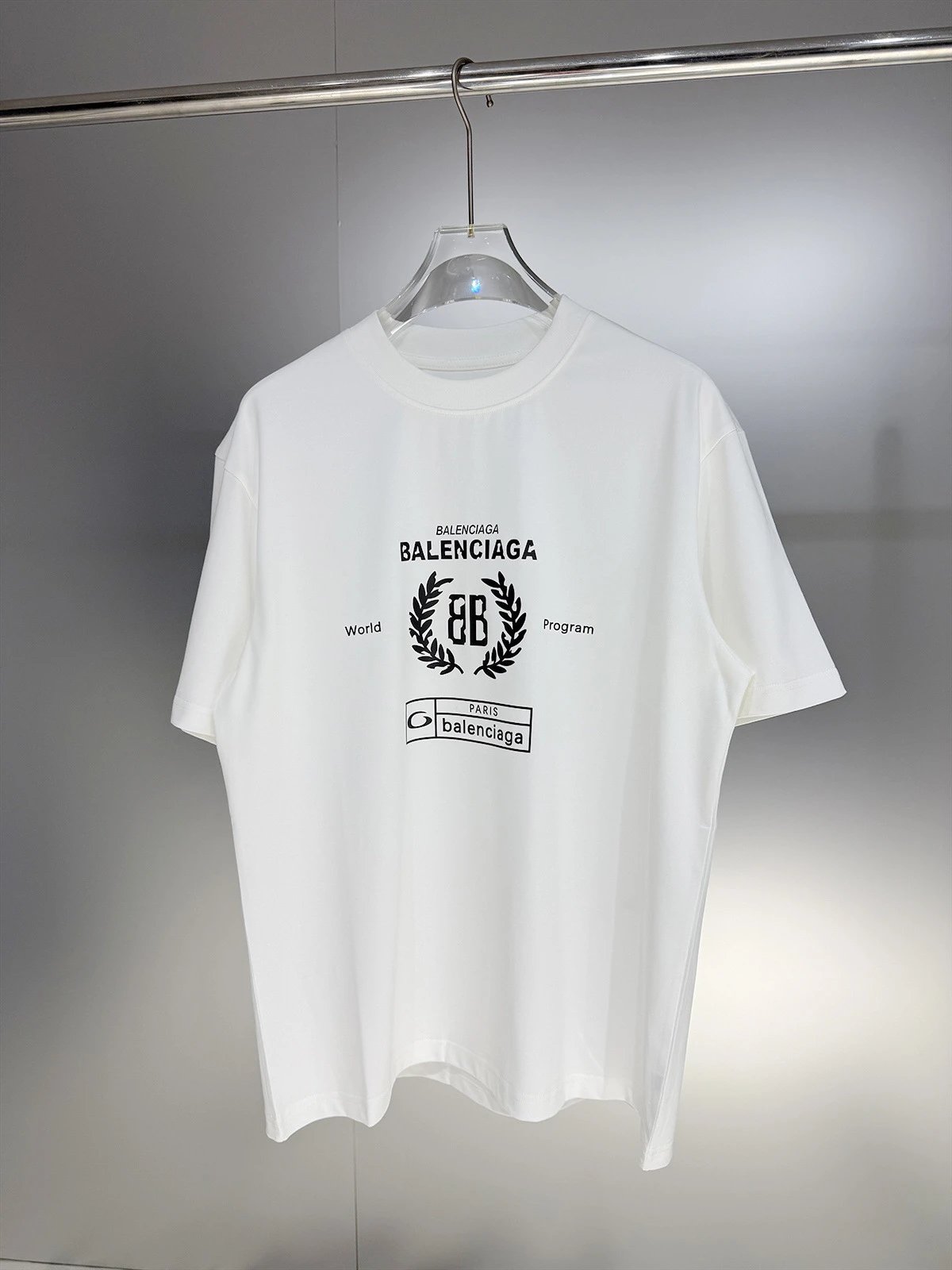 Lululemon Logo Tee White T-Shirt - 25