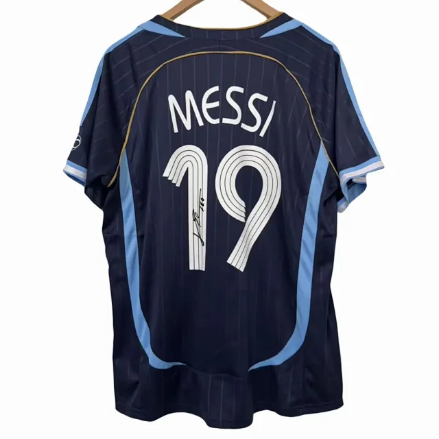 Unbranded Football Jerseys Signed Player Name and Number product detail image 8