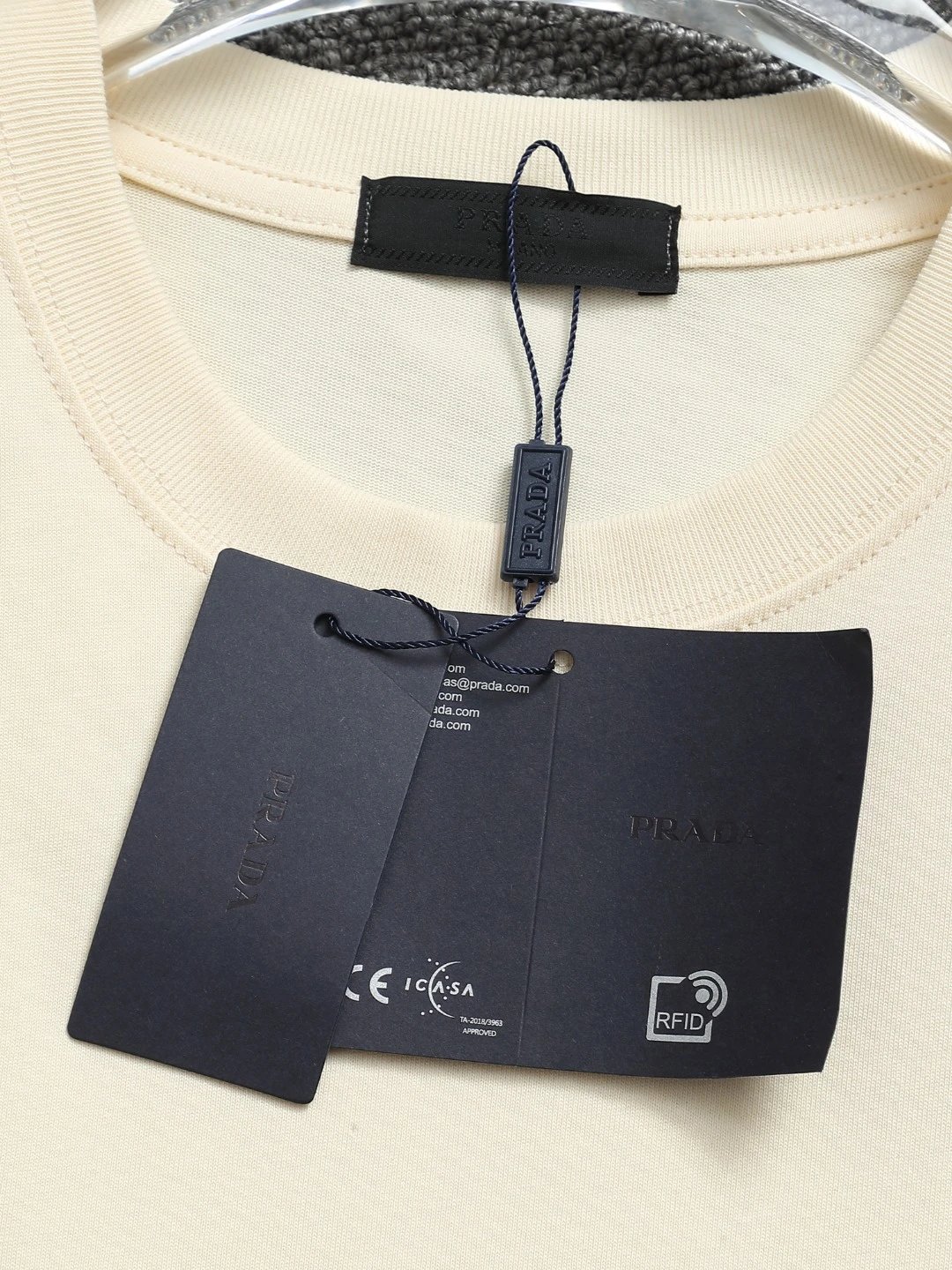 Prada Logo Embroidered Pink T-Shirt - 15