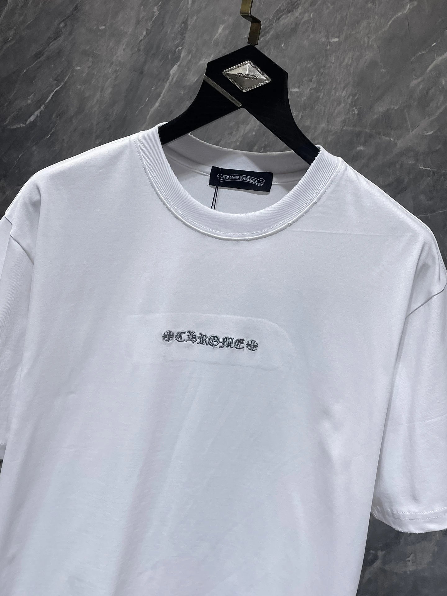 Chrome Hearts Circle Cross Embroidered White T-Shirt - 13