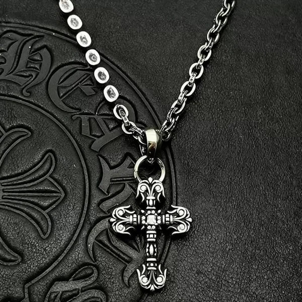 Chrome Hearts Cross Pendant Necklace Silver Jewelry - 1