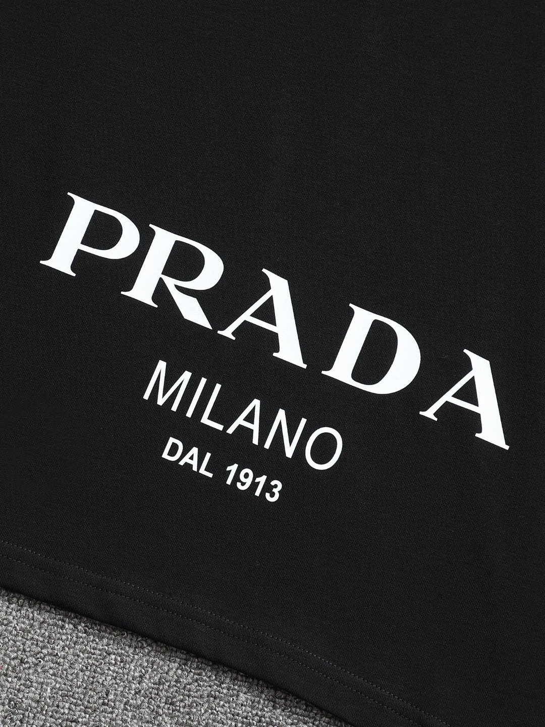 Prada Logo Embroidered Pink T-Shirt - 5