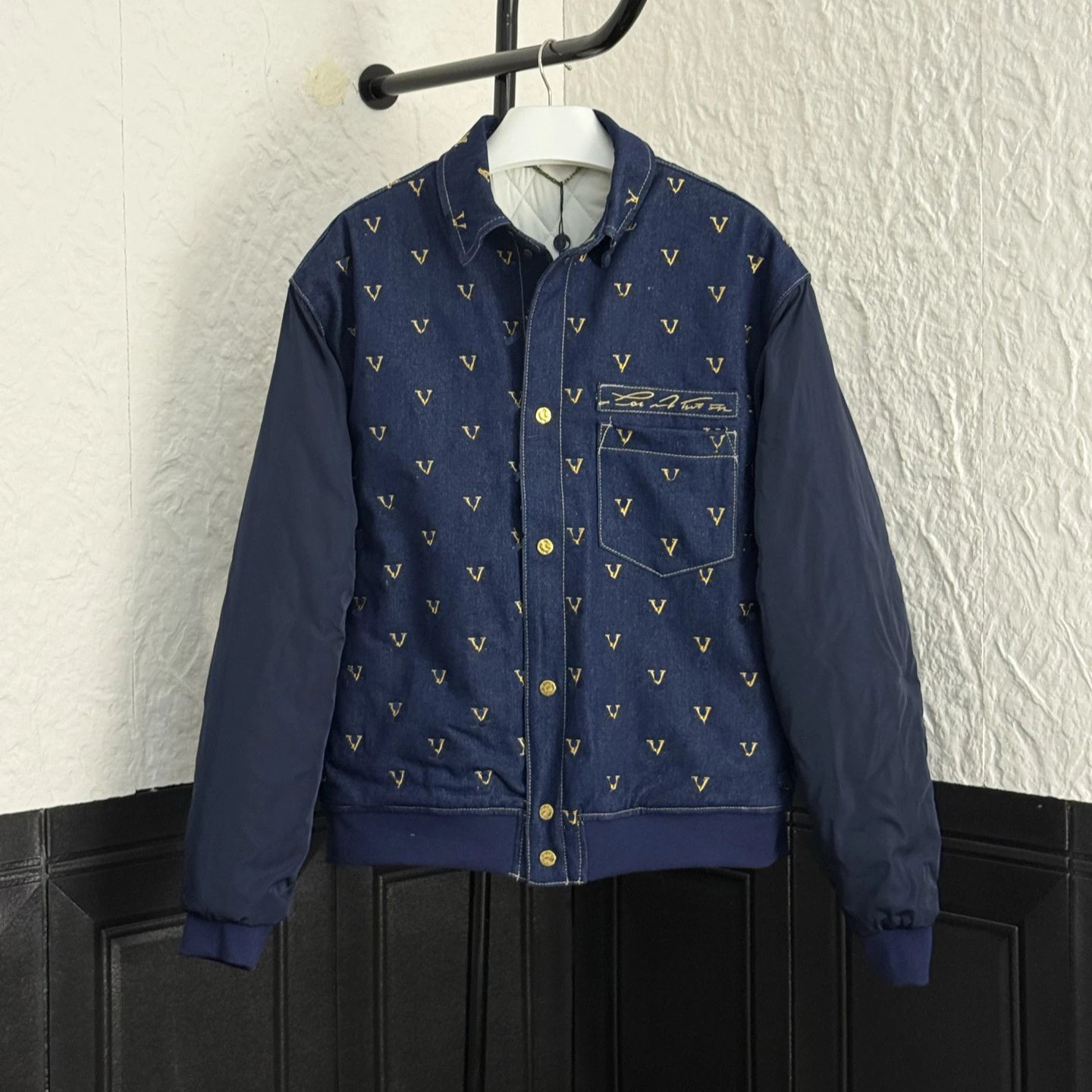 Denim V Logo Navy Bl