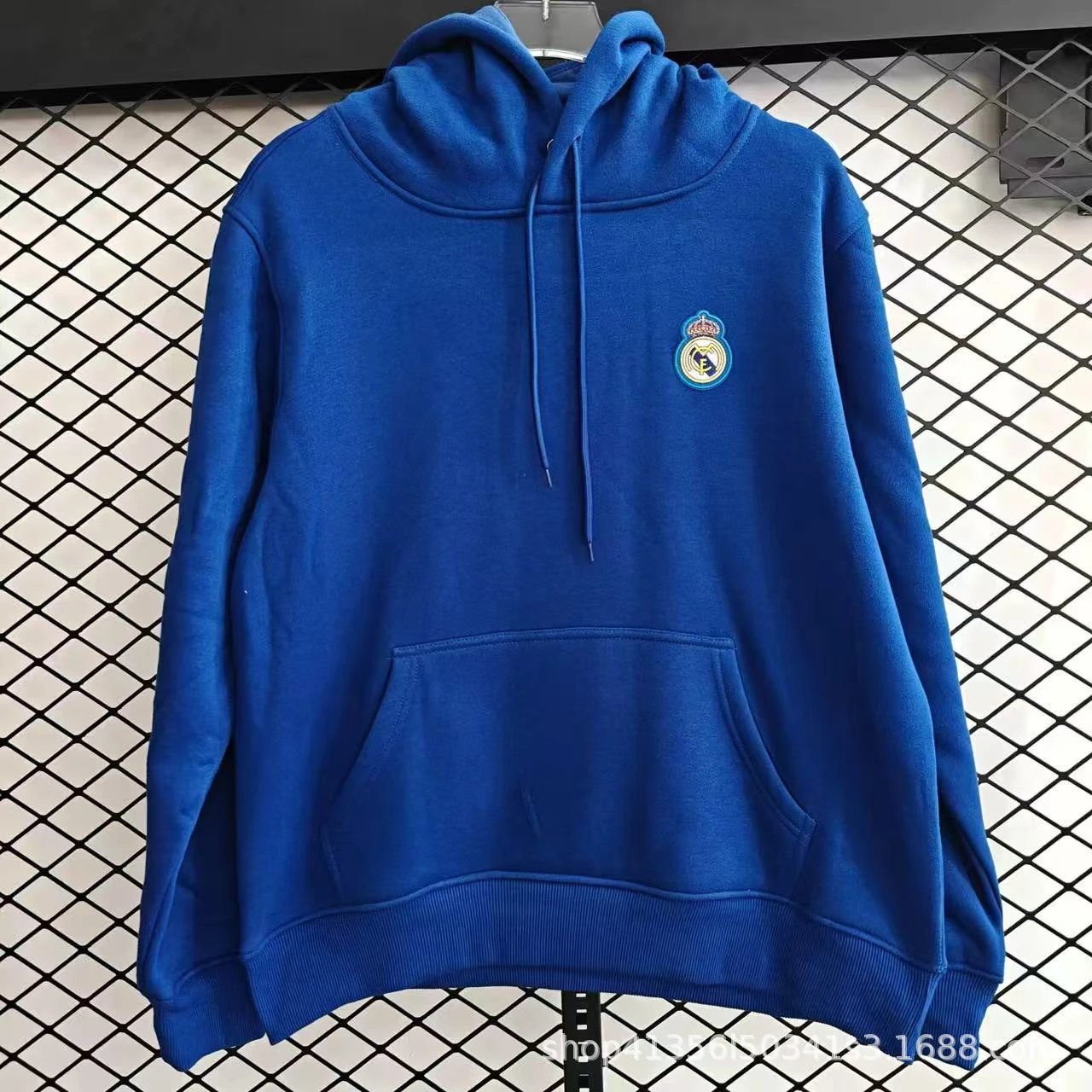 Design Minimalist Logo Hoodie White - 3