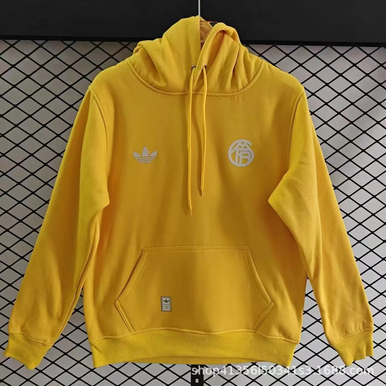 Design Minimalist Logo Hoodie White - 10