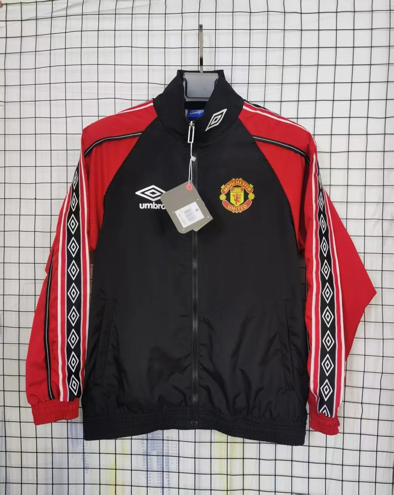 Design FC Bayern Munich 125th Anniversary Track Jacket White / Red Outerwear - 14