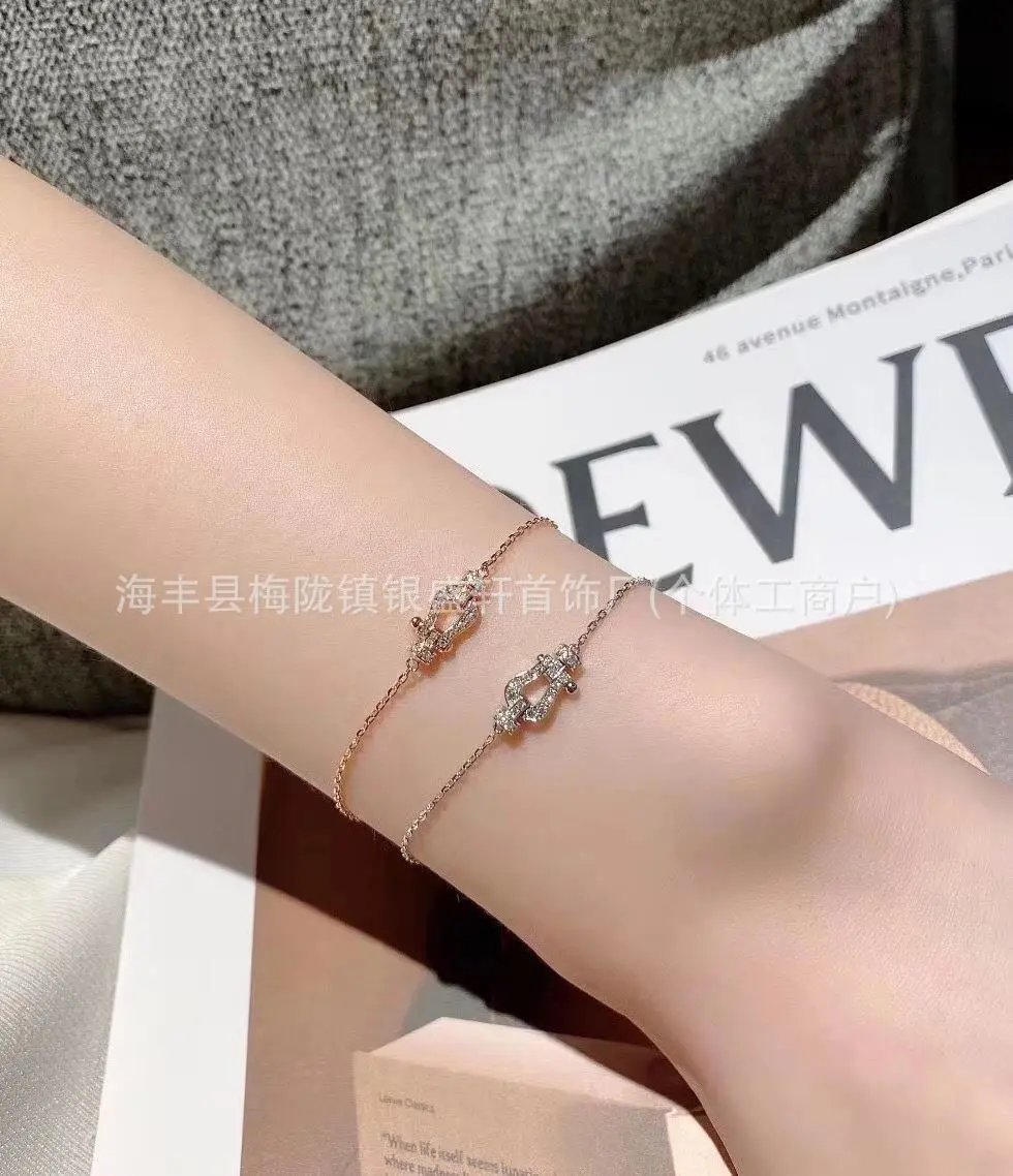 Design Lyre Motif Crystal-Embellished Chain Bracelet in Gold and Silver Jewelry - 3