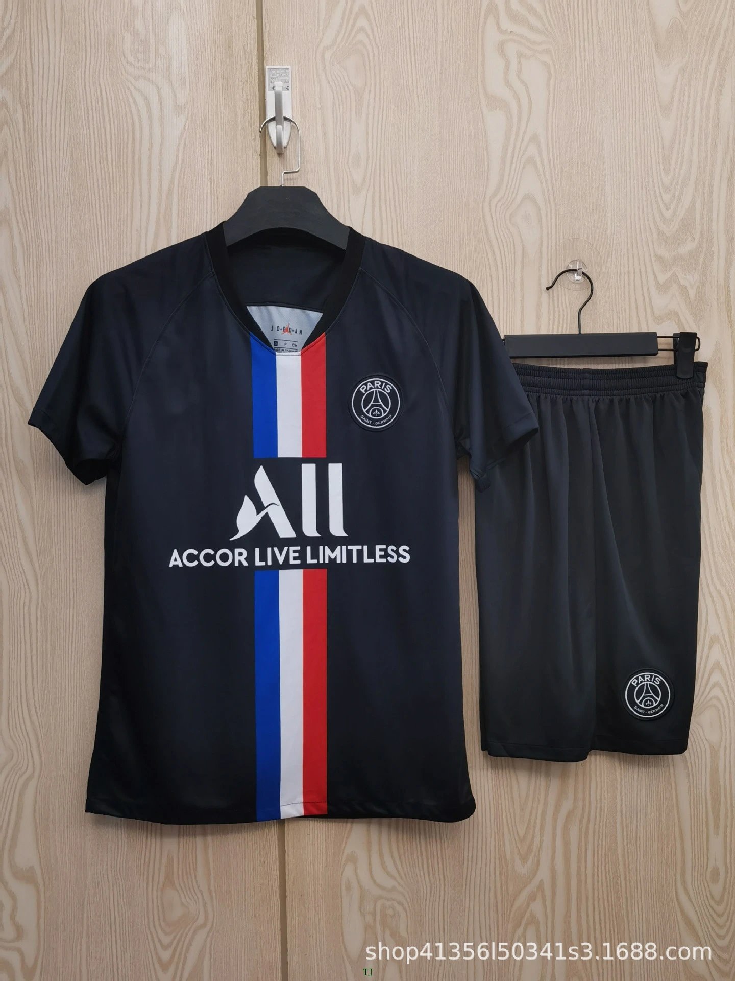 FC Barcelona 2023-24 Home Jersey Navy Blue Red Striped Football Kit - 16