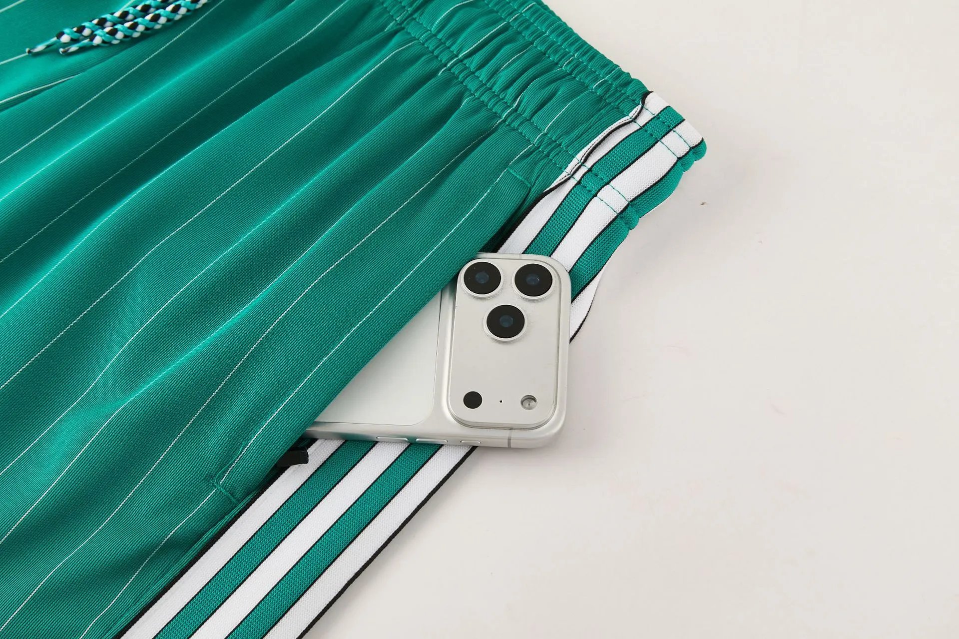 Chelsea FC x Adidas Originals Pinstripe Training Set White / Blue - 10