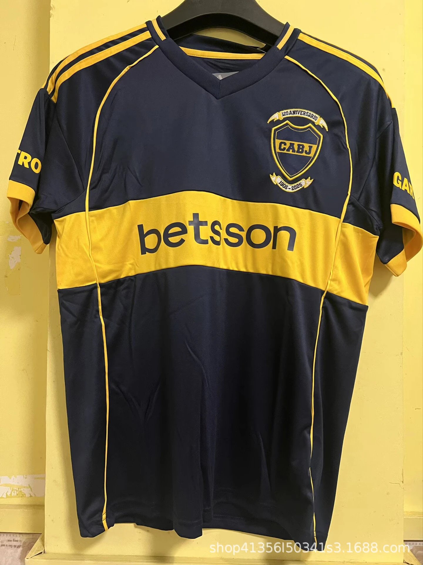 Macron Deportivo Alavés 2023-24 Away Jersey White / Blue Jersey - 17